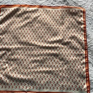 Made in Italy Scarf Geometrical Red and Cream